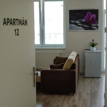 Apartman Kapitana Nalepku Anna Liptovský Mikuláš Extérieur photo